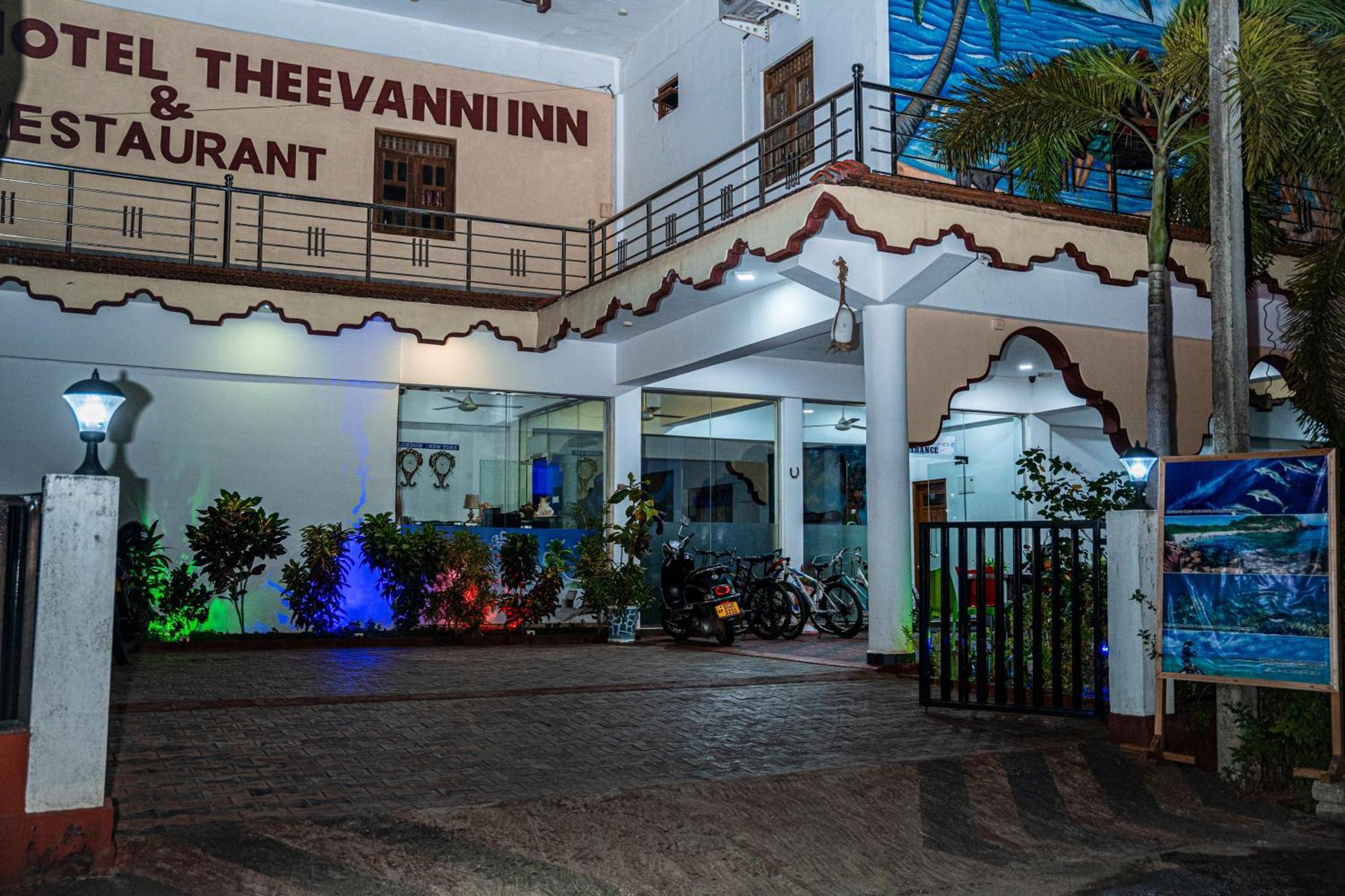 Theevanni Resort Trincomalee Esterno foto